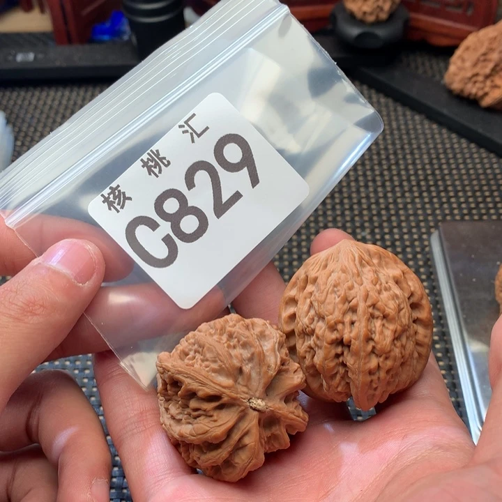 吊坠文玩核桃昆仑