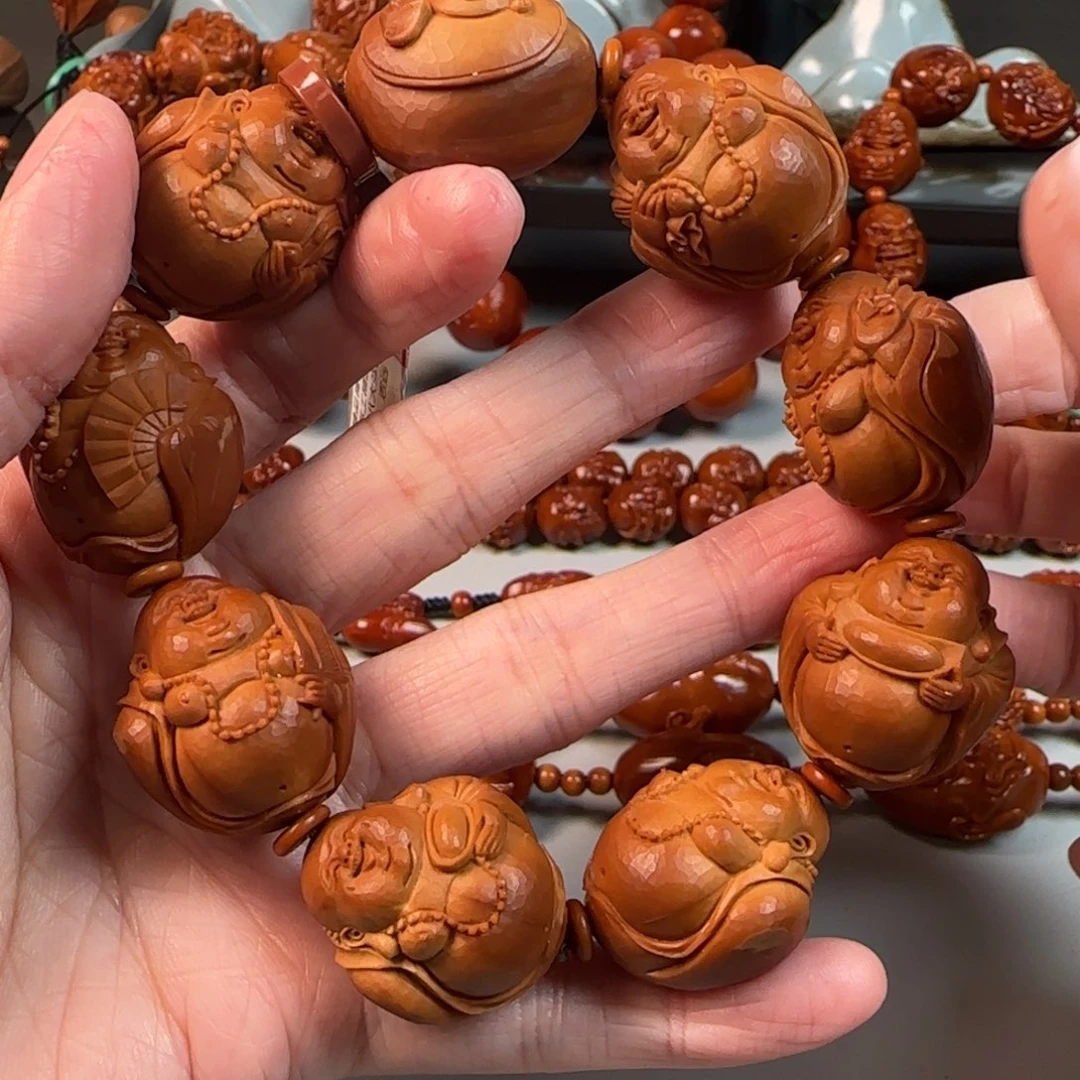 手串橄榄核@***利22砖面留刀痕八宝弥勒