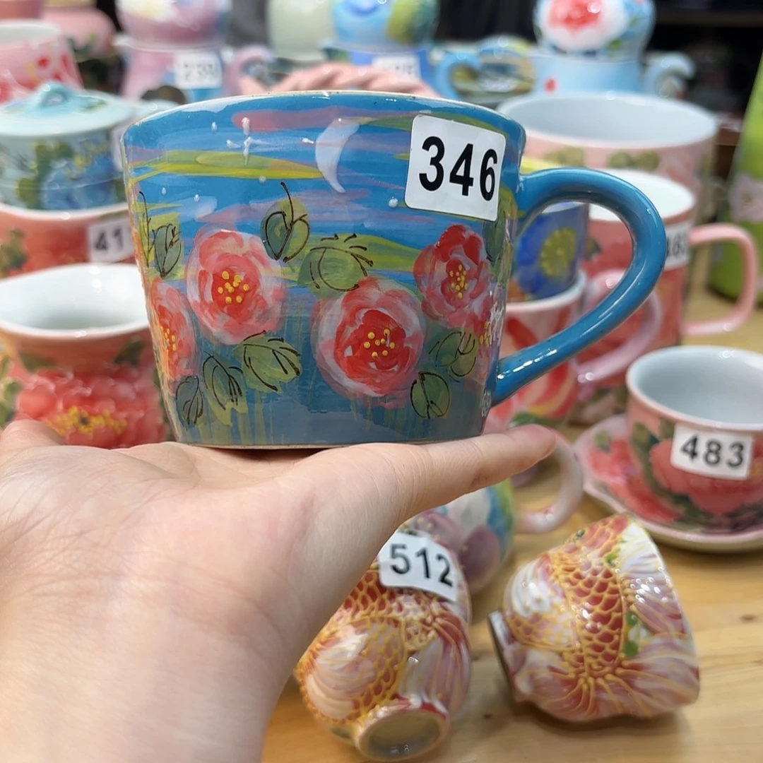 瓷片兔兔盖茨。兔兔