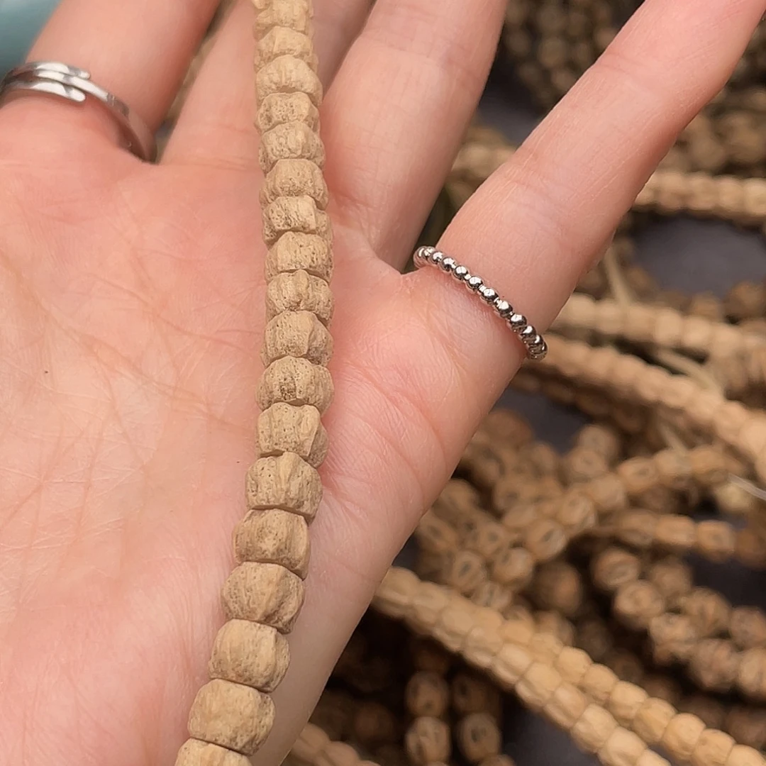 坤***柏香籽/百香籽把件