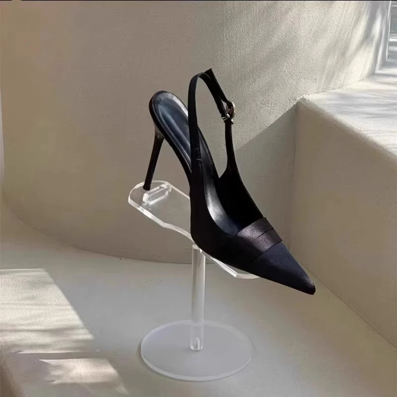 小众设计性感黑色缎面绝美高跟鞋法式气质包头尖头一字扣凉鞋女