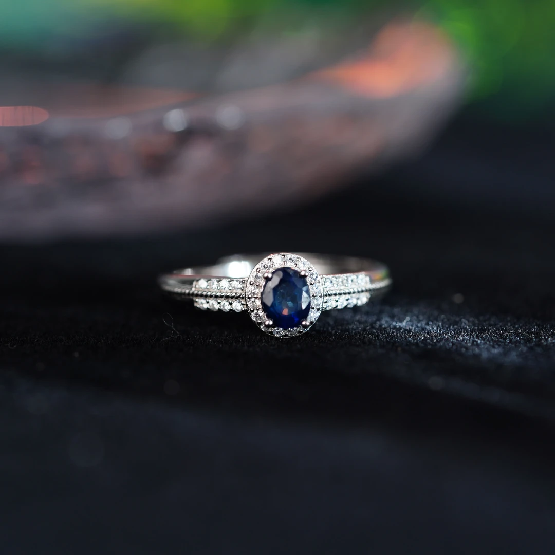 【小北好物】S925银蓝宝石戒指QH252X23【多样性发一件】约4*5mm