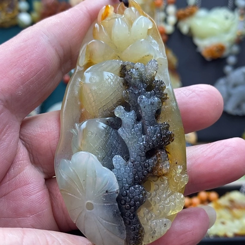 【闪购商品】蛇纹石玉吊坠未镶嵌