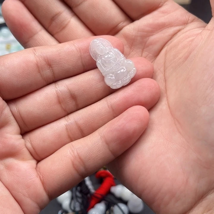 翡翠未镶嵌颈饰天然翡翠A货