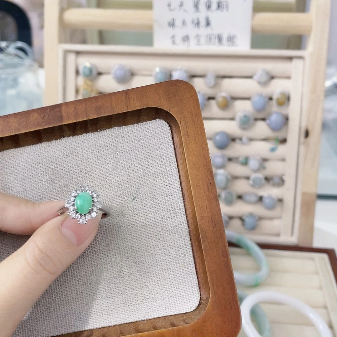 颈饰未镶嵌翡翠天然翡翠Ａ货