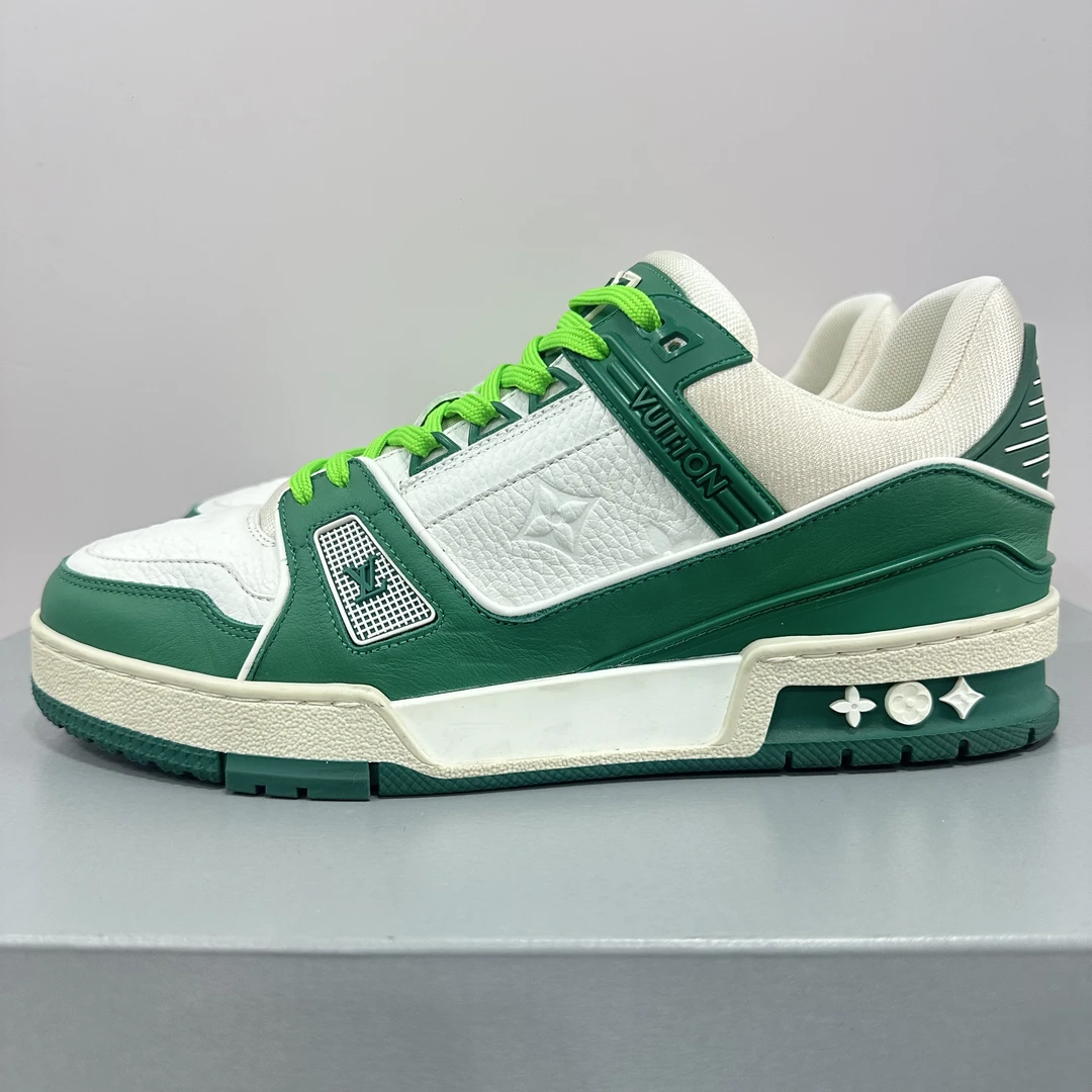 99新 LouisVuitton/路易威登 40码 trainer 白绿 低帮板鞋