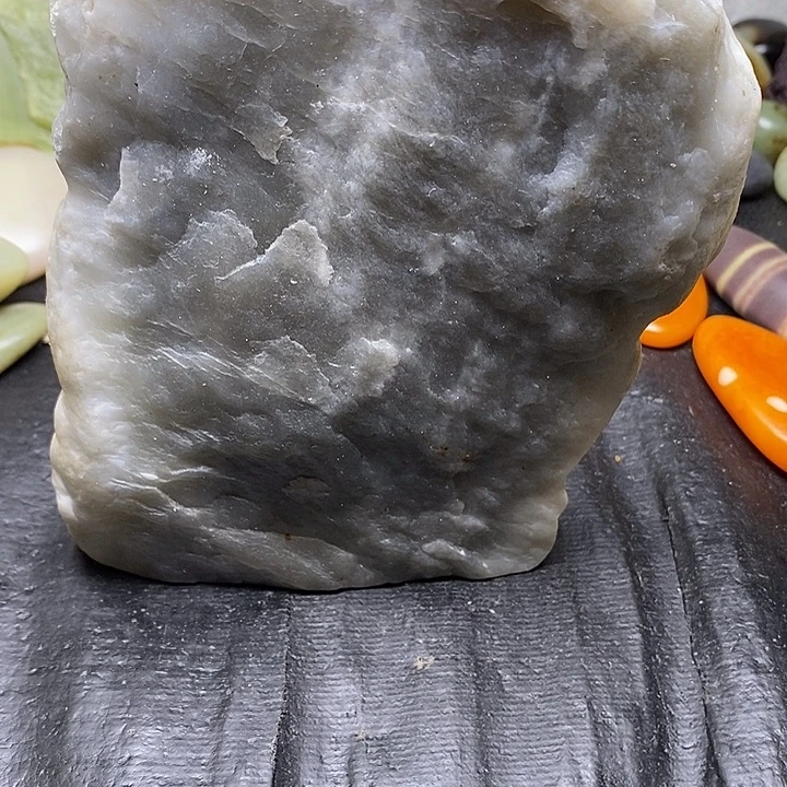 和田玉未镶嵌摆件