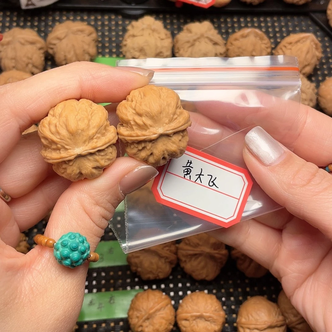 文玩核桃吊坠黄**！28尺全品矮桩南瓜