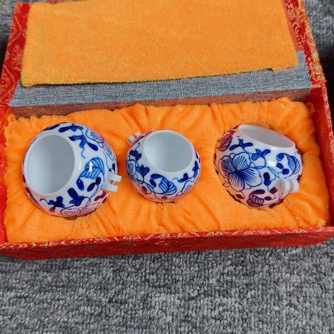 八***️摆件瓷器的工艺技术特点