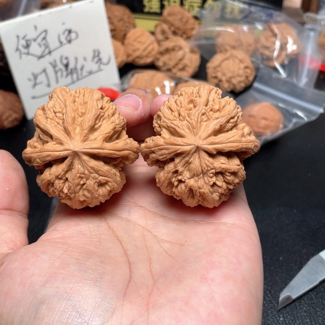 才***才文玩核桃吊坠文玩核桃150