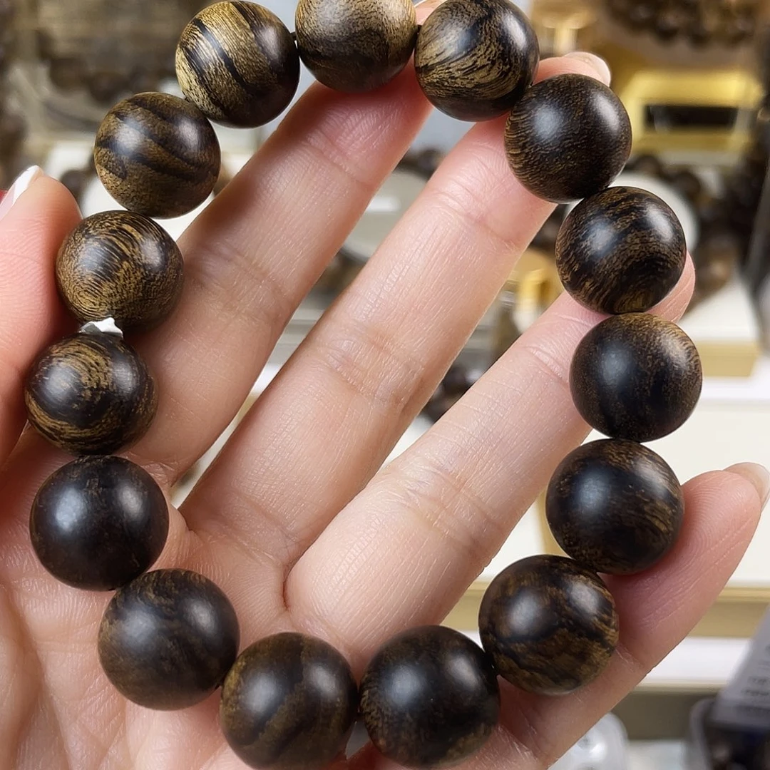 沉香手串越南芽庄老白棋窖藏古董玉化瘤疤虎斑1.4