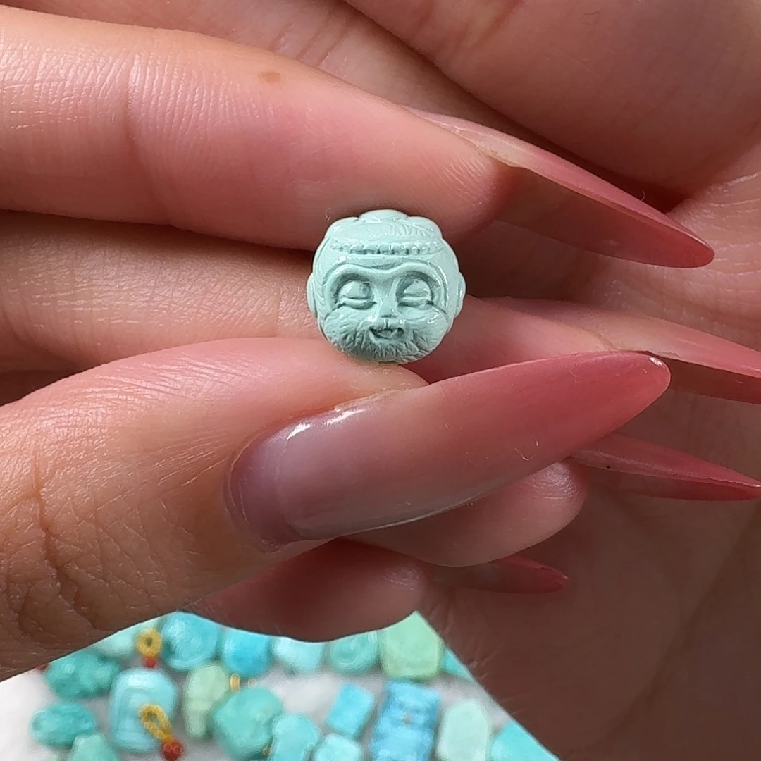 绿松石足铂镶嵌吊坠(不含链)悟空