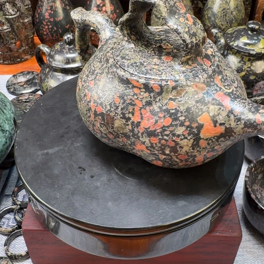 军**家梅花玉精品玉壶