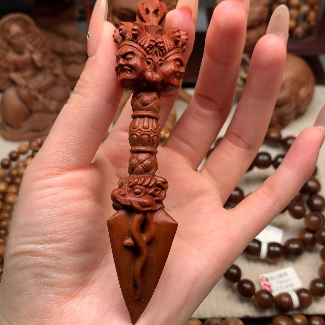 用***8檀香木把件老山檀香金刚杵微瑕