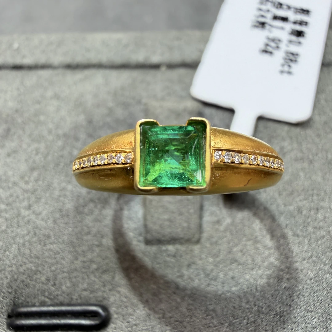 ［0.88克拉1.92g总重24粒钻石］祖母绿18k宝石戒指