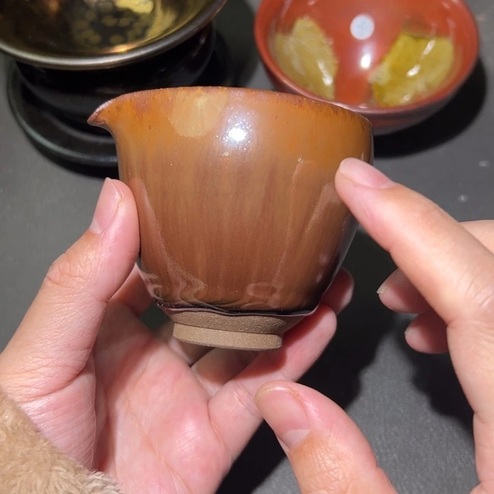 茶盏这个时候才开始准备好
