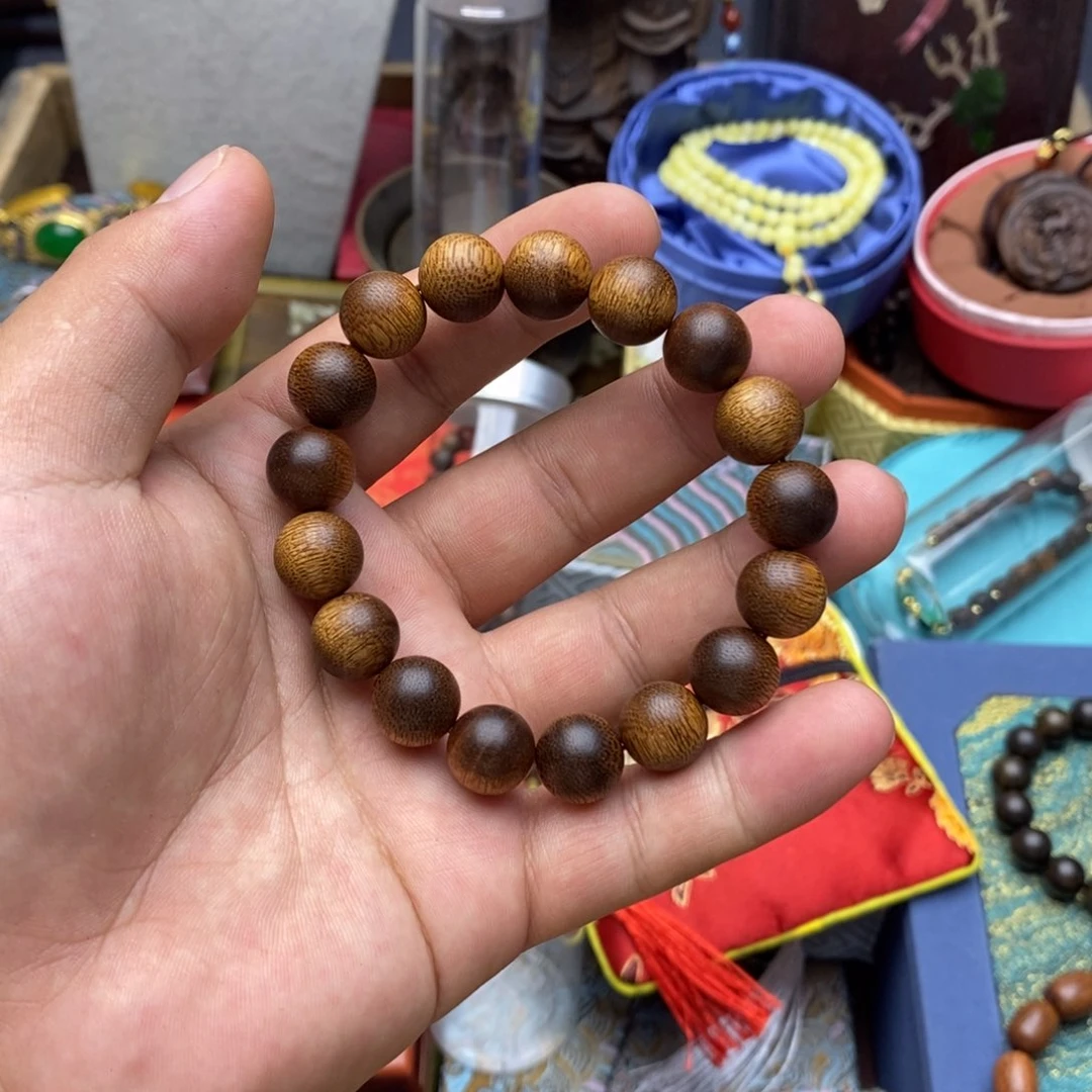 大叶紫檀（黑酸枝木类）