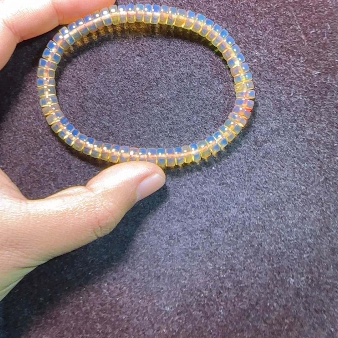 琥珀未镶嵌裸石琥珀了