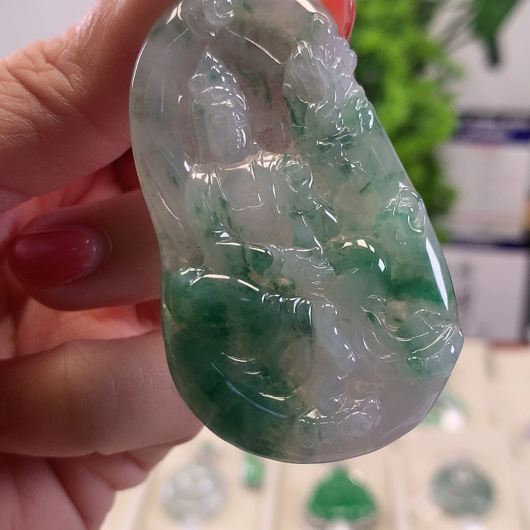 翡翠未镶嵌颈饰天然翡翠A货挂件