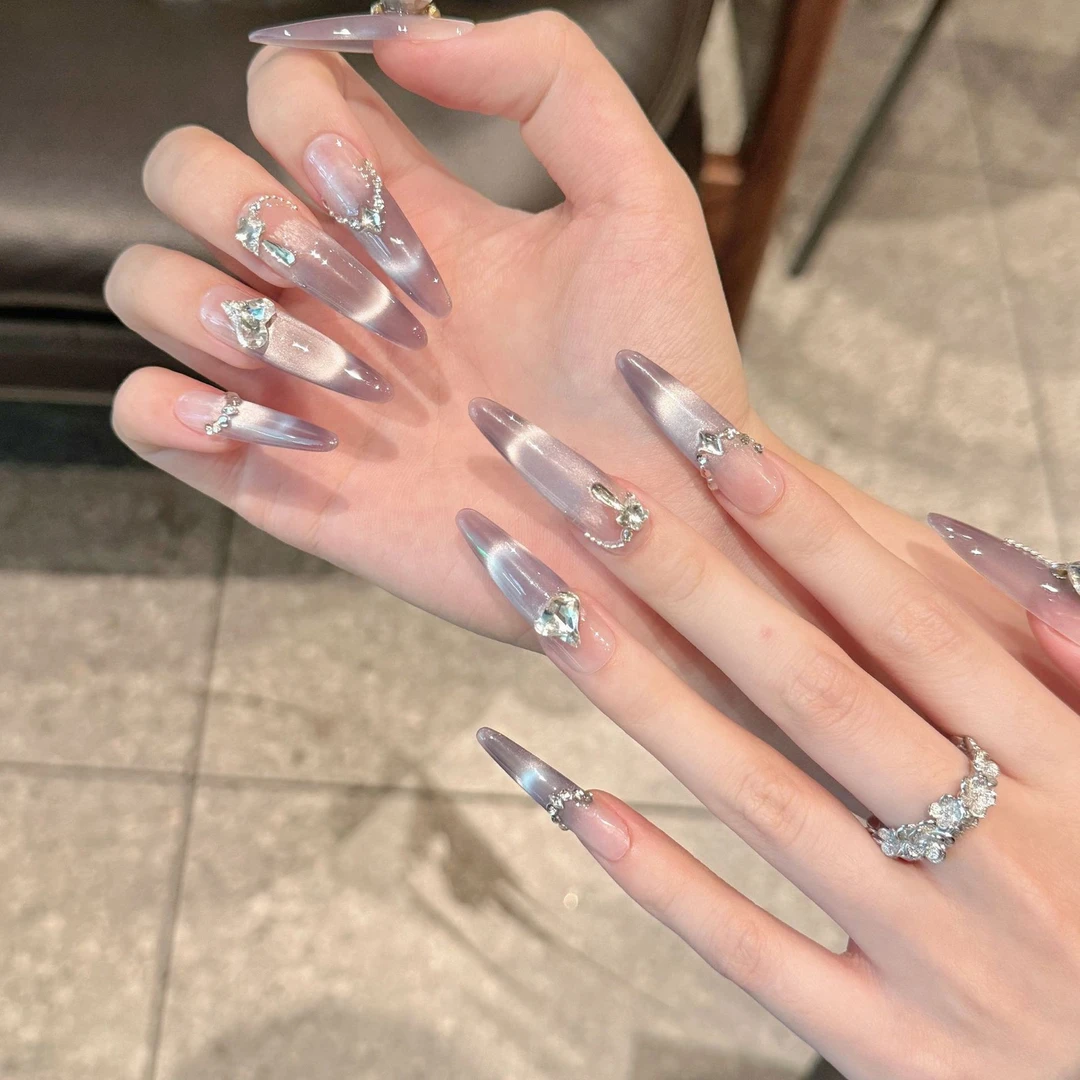 细狗穿戴甲纯手工尖渐变猫眼紫色美甲长款cateye