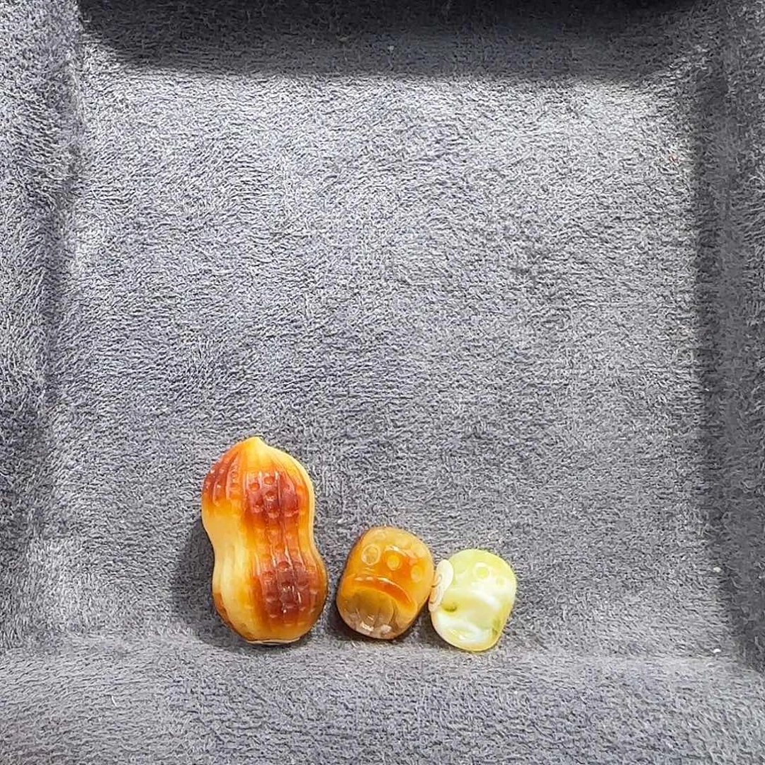 赵***！裸石琥珀未镶嵌琥珀蜜蜡系列产品