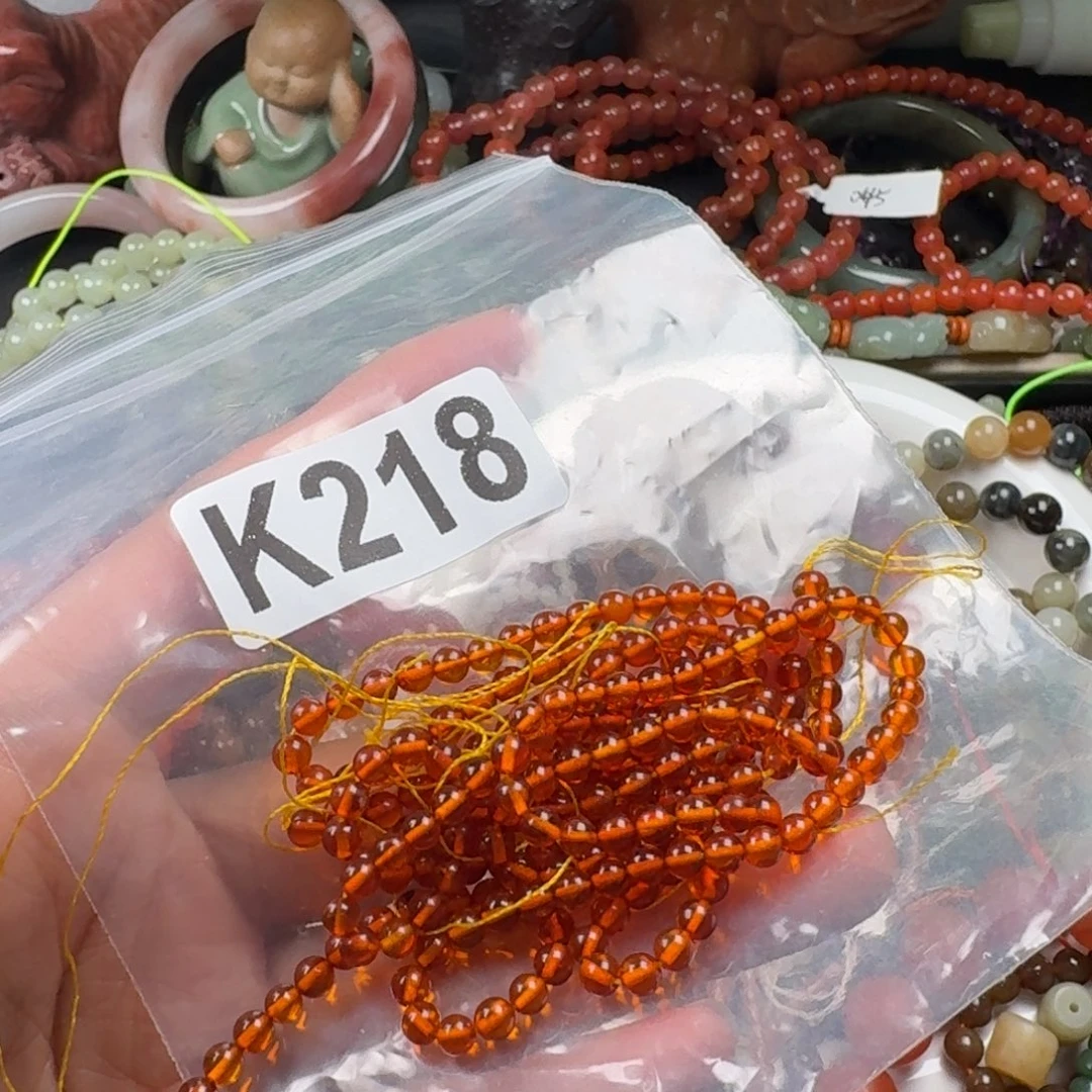 未镶嵌琥珀珠宝奇石