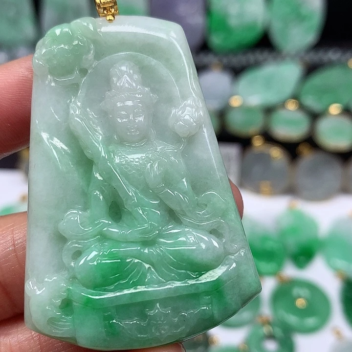 翡翠吊坠(不含链)18K金镶嵌