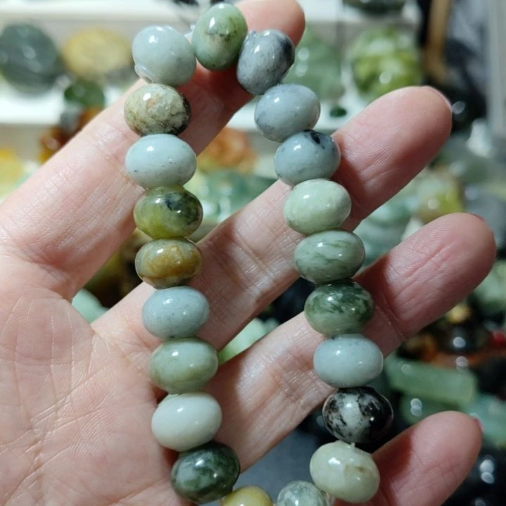 岫玉手串款式未镶嵌