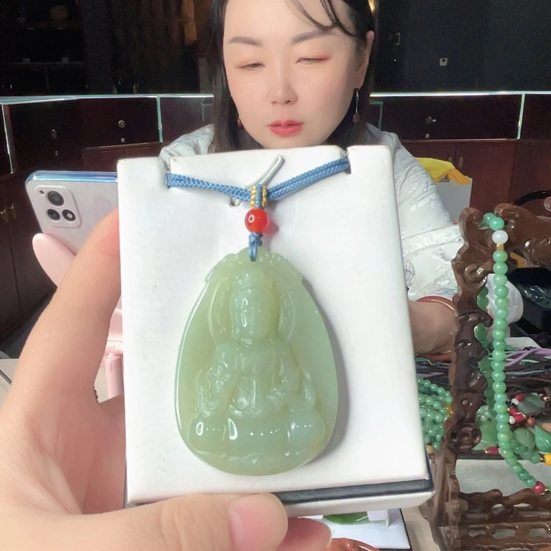 密玉（石英质玉）未镶嵌颈饰