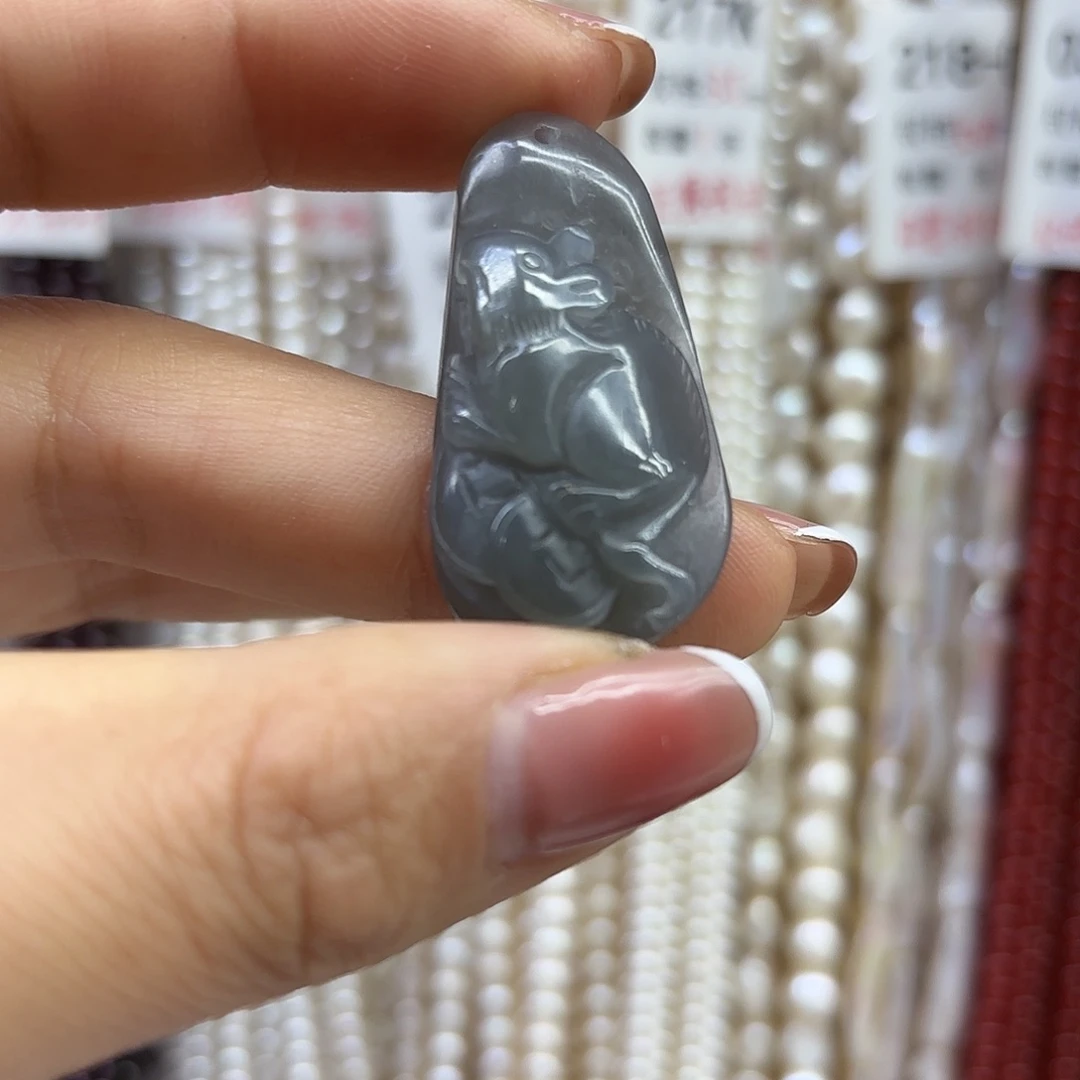 和田玉未镶嵌珠宝半成品