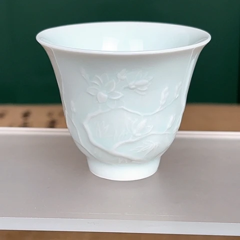 景德镇高温白瓷铃铛杯