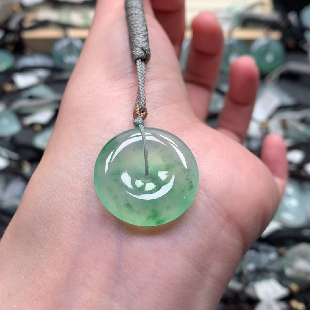 翡翠颈饰未镶嵌000000000000