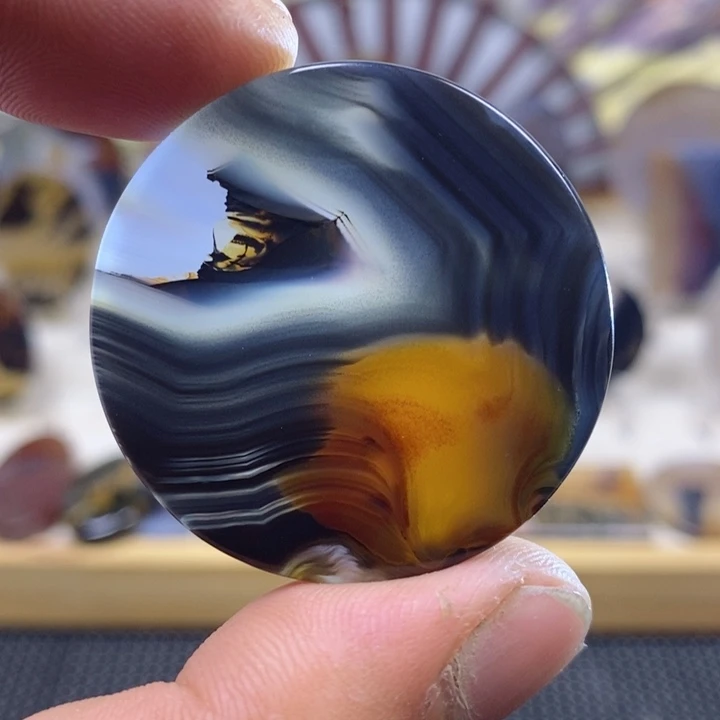 玛瑙/玉髓颈饰未镶嵌