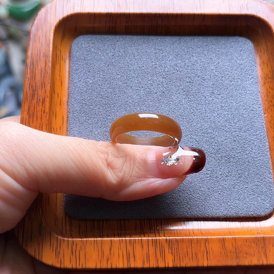 和田玉颈饰未镶嵌L****?