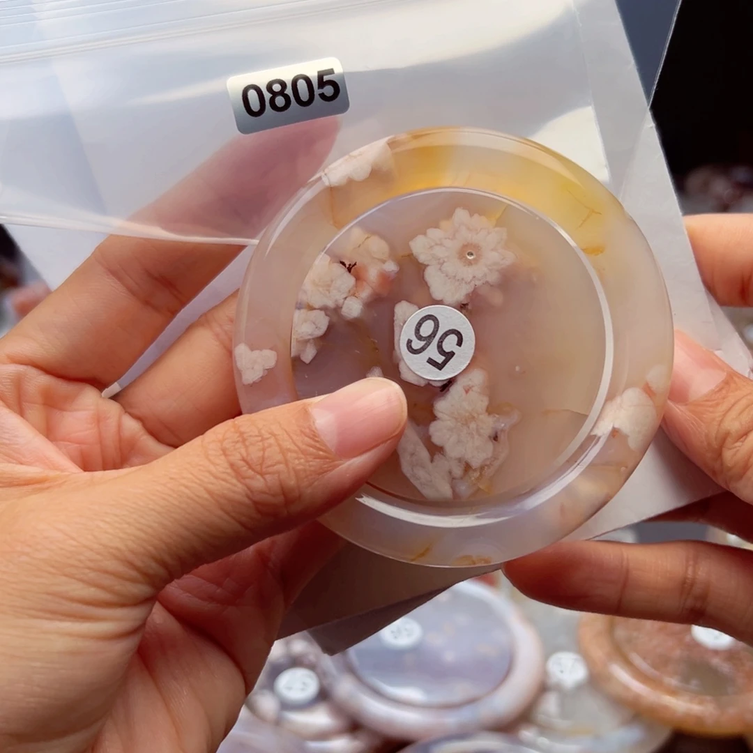 玛瑙/玉髓手镯未镶嵌娇****娇