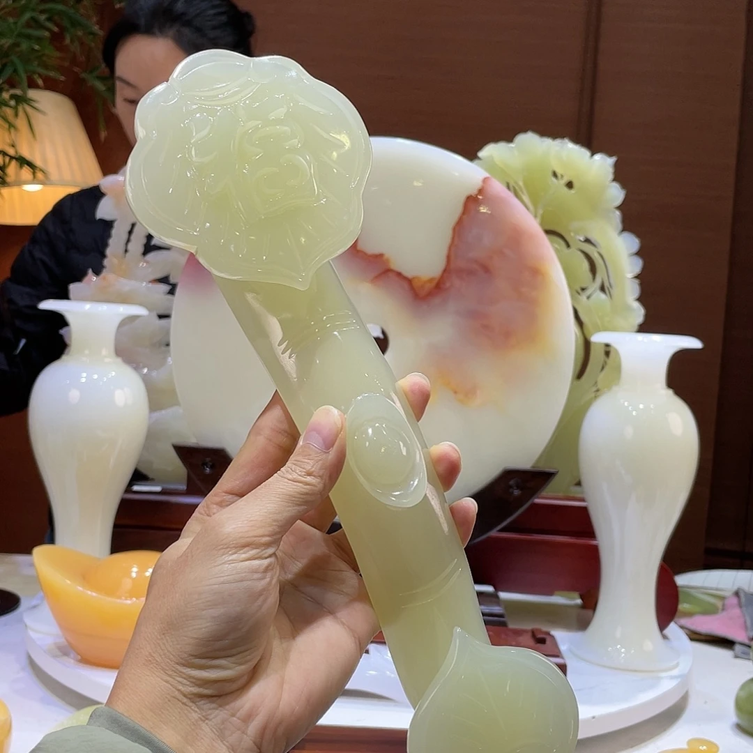 玉精品天然玉石如意摆件