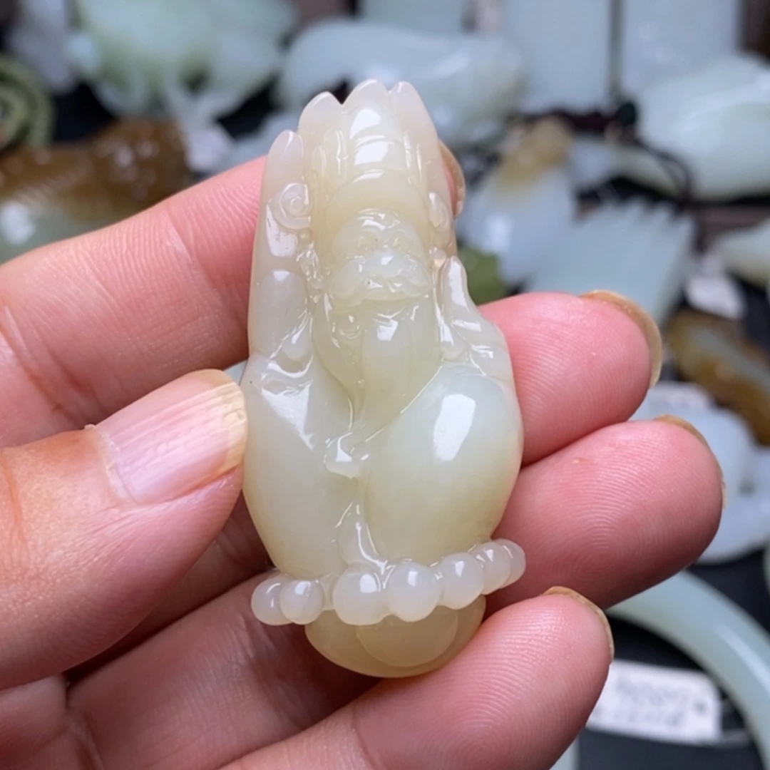 【闪购商品】颈饰未镶嵌和田玉