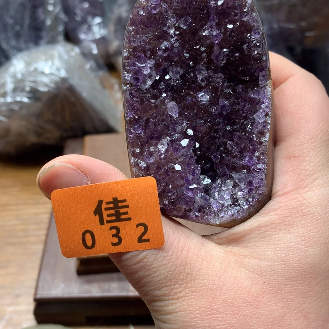 水晶大型摆件（非配饰）未镶嵌