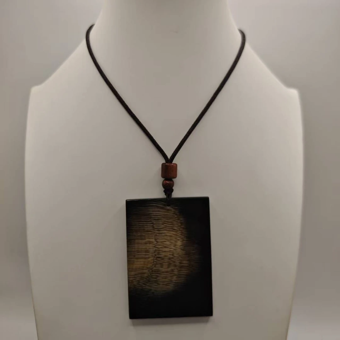 3号C108西西黑色无事牌项链