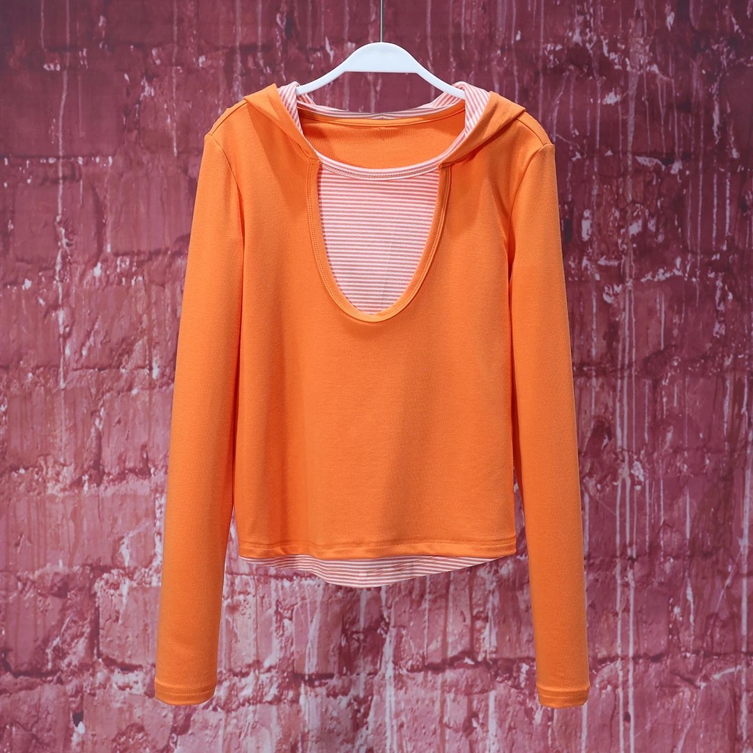 【韩哥女装】《几处早莺争暖树》爱玛橙拼接连帽打底衫6238A