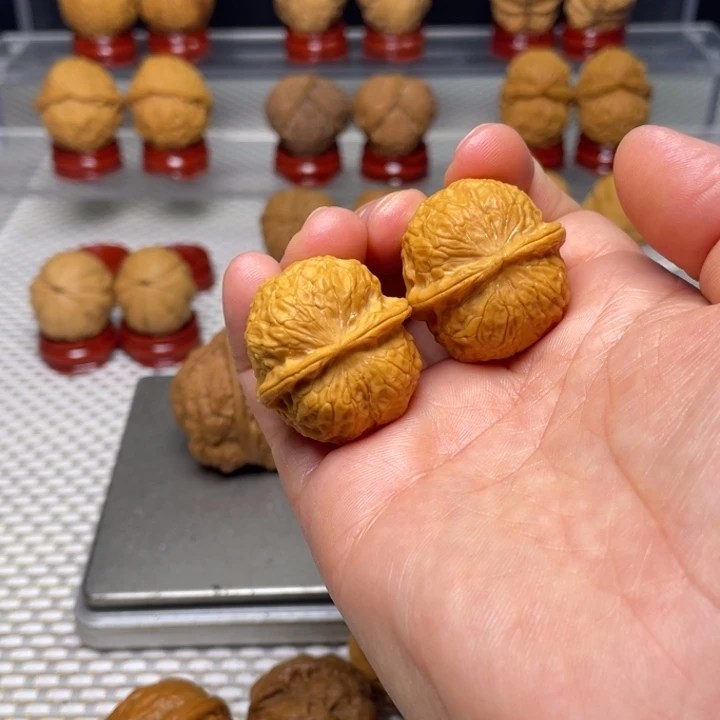 文玩核桃把件烏*邦9玄武球