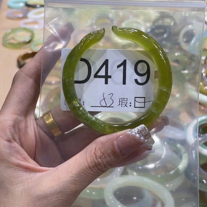 未镶嵌蛇纹石玉手镯