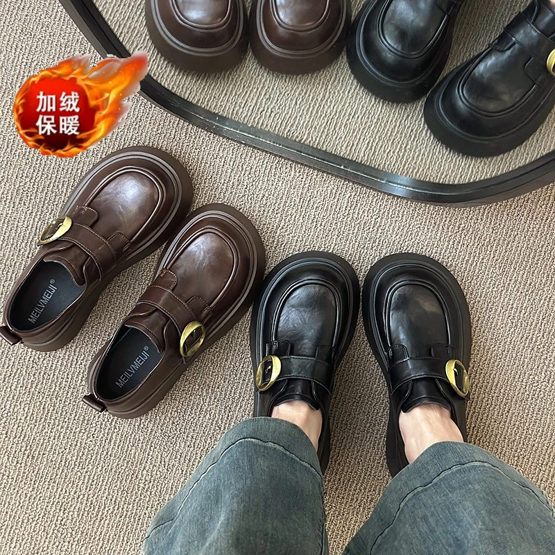 2025秋冬季加绒新款乐福鞋女粗跟厚底单鞋复古皮带扣英伦风小皮鞋