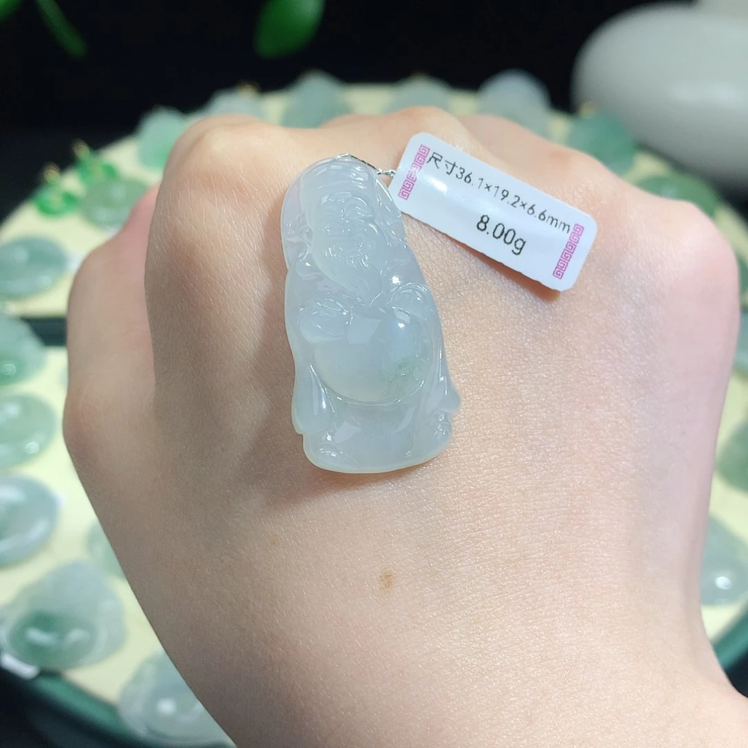 翡翠未镶嵌颈饰财神