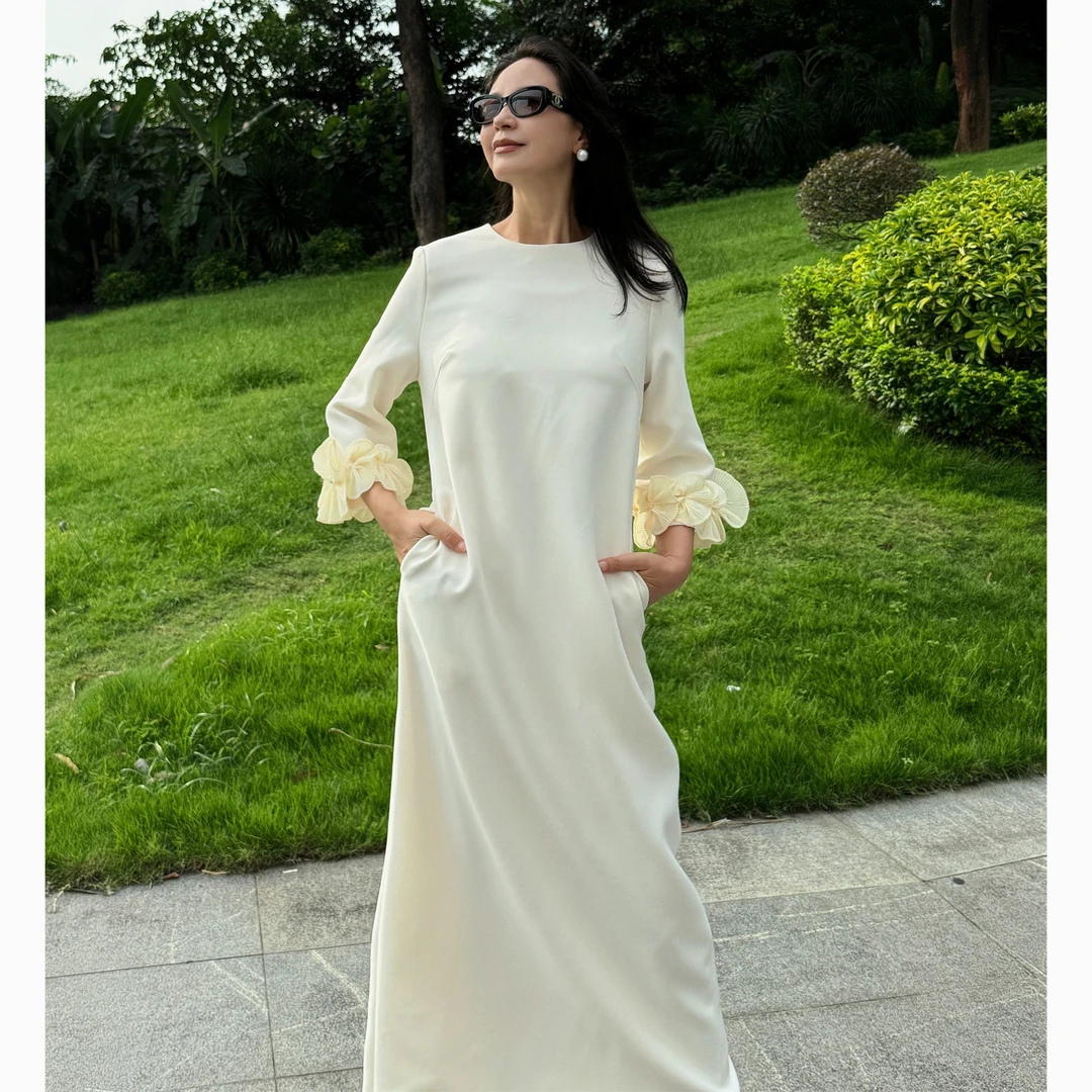 Roman 曼姐专属 休闲风立体花袖圆领醋酸连衣裙