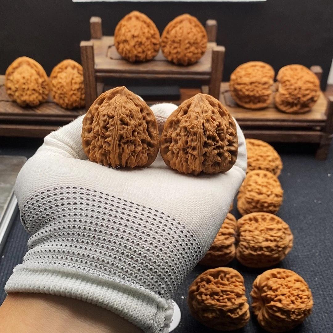 文玩核桃把件42全家福50g全品涿鹿