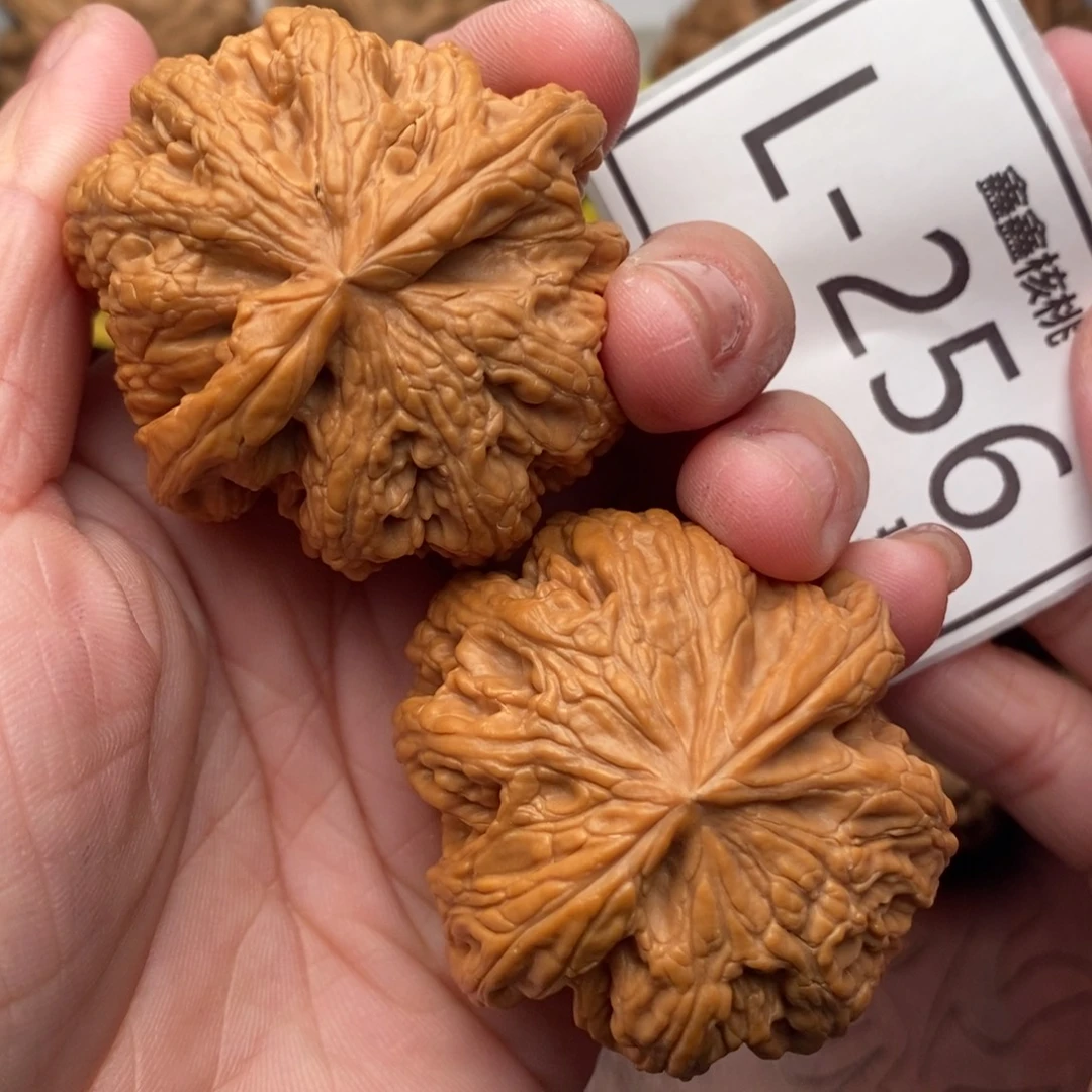 文玩核桃把件粗筋45….