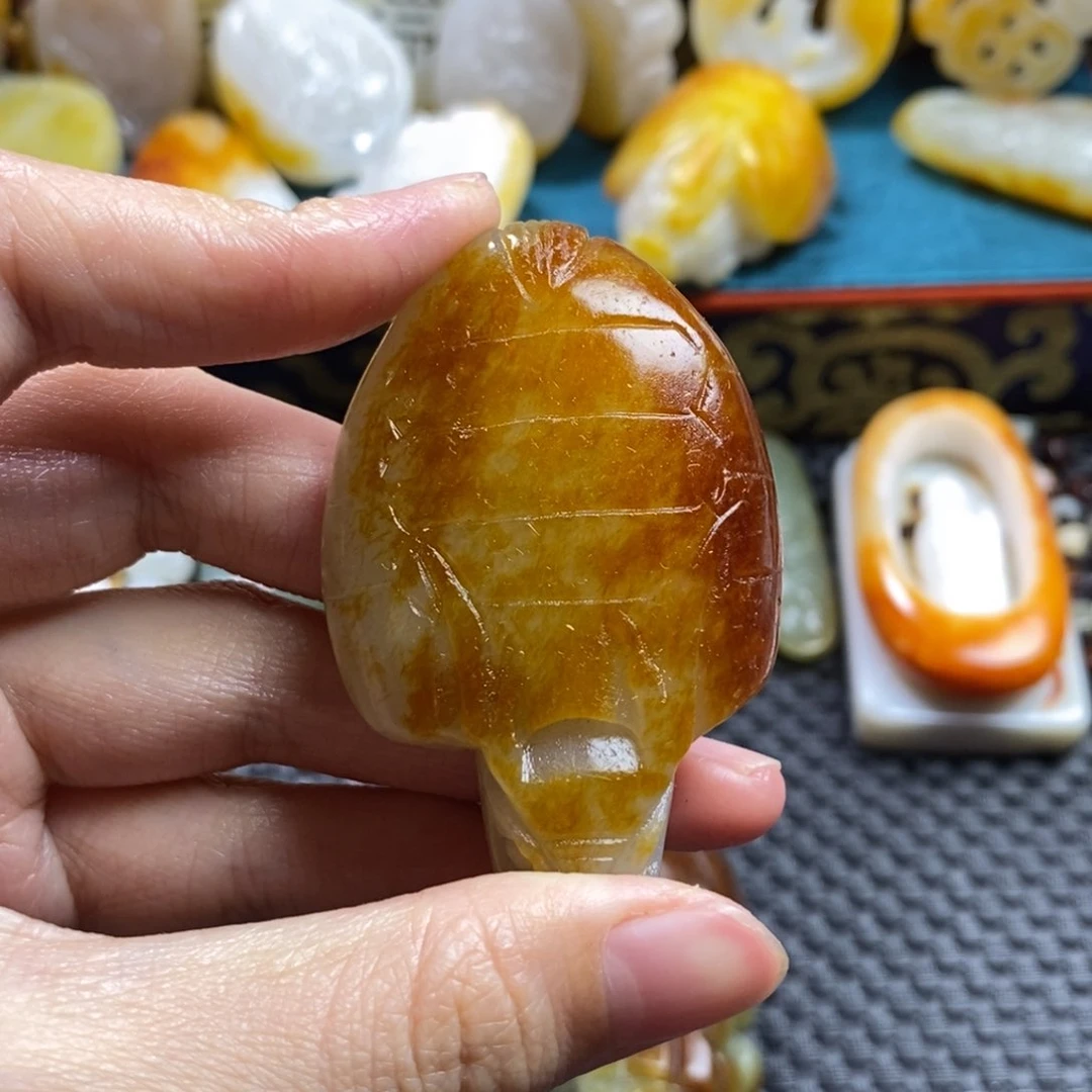 和田玉未镶嵌挂件九*哥