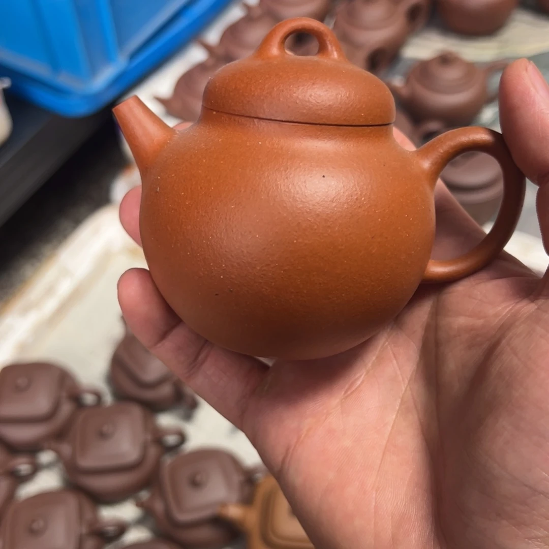 茶壶紫砂宝山红泥高宫灯180cc