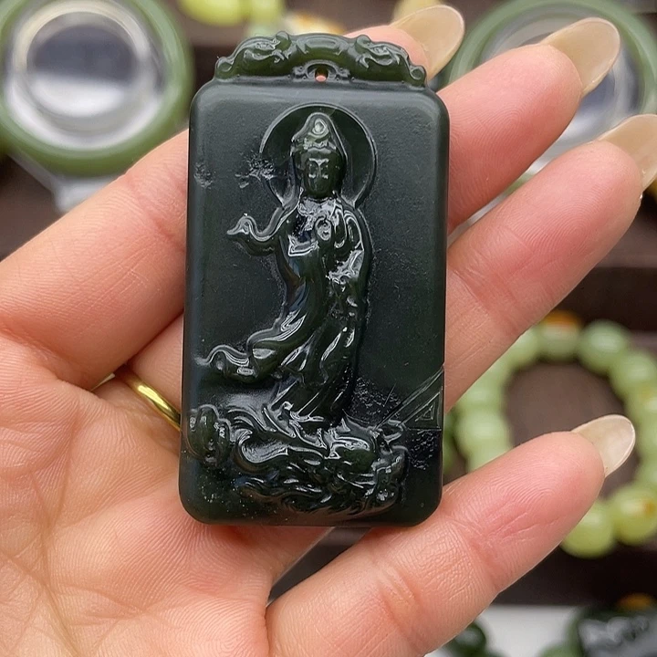 透闪石质玉未镶嵌吊坠(不含链)